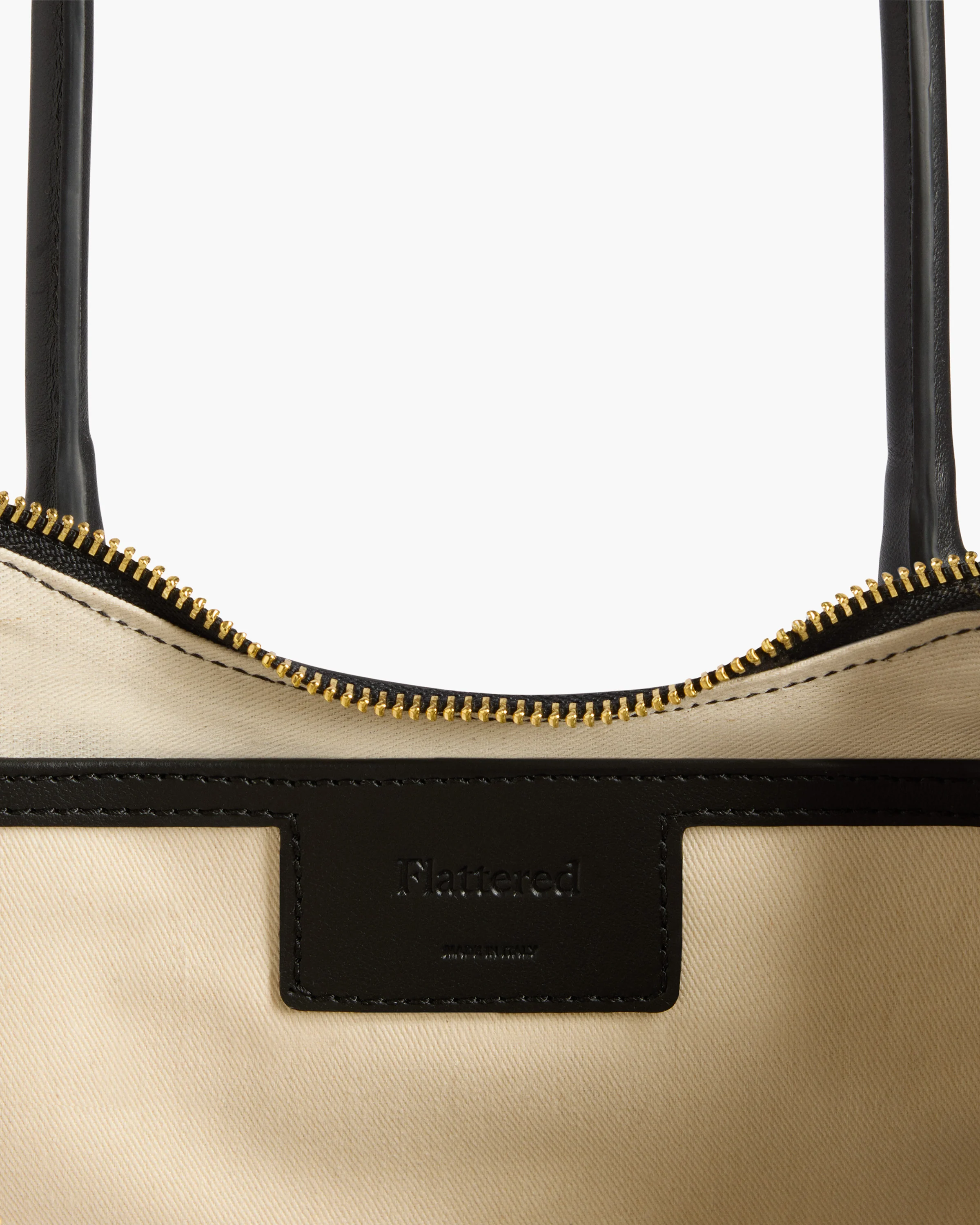 Gaia Shoulderbag Leather Black - Image 3